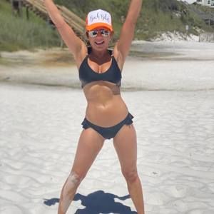 Meet your Posher, Stacy